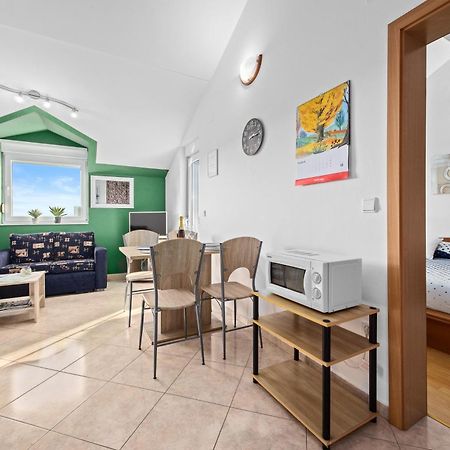 Apartment Medulin Home Екстер'єр фото