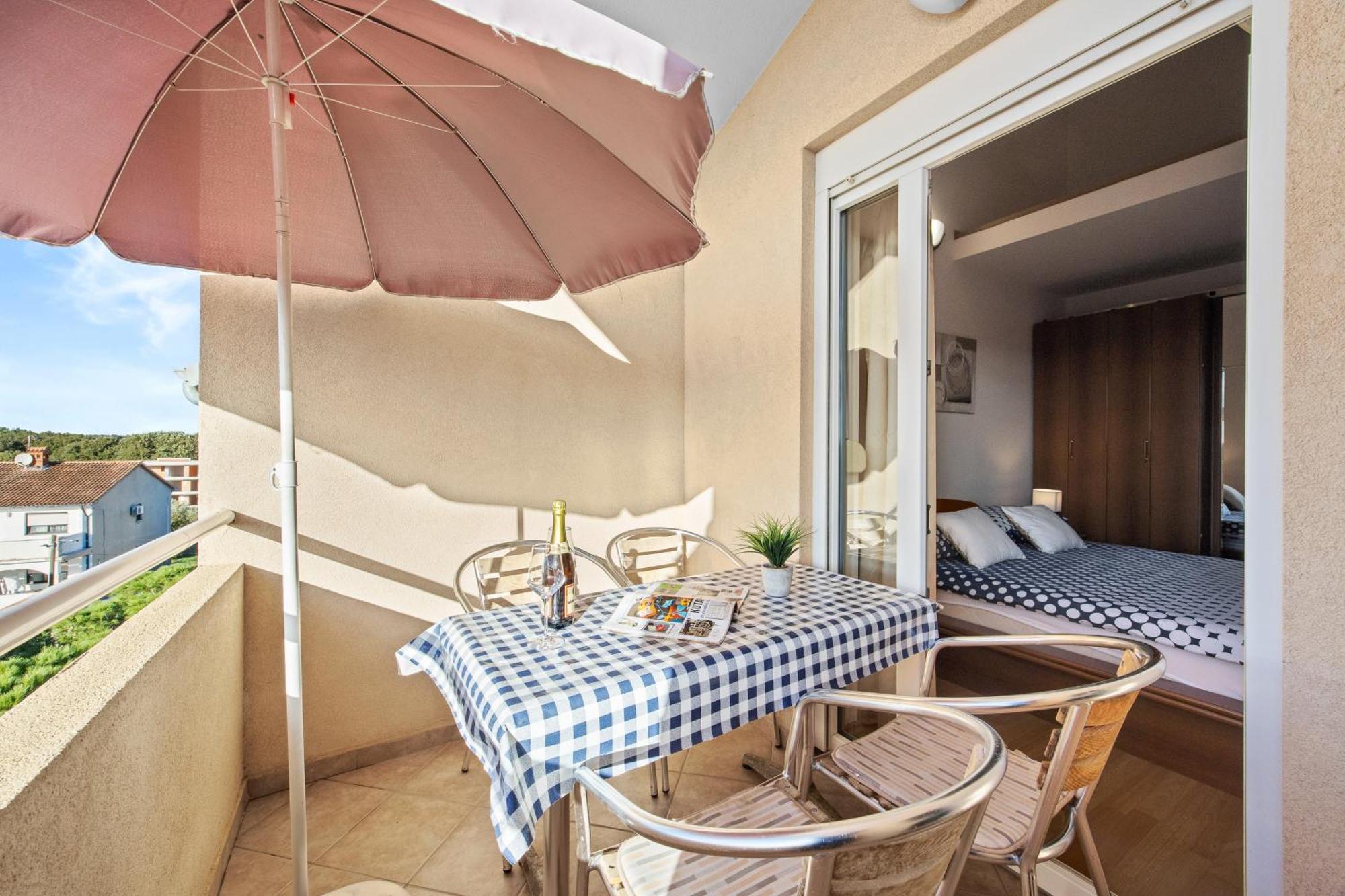 Apartment Medulin Home Екстер'єр фото